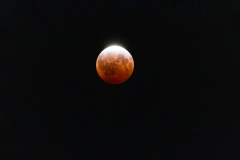 Blood-Moon-Landscape-Edit